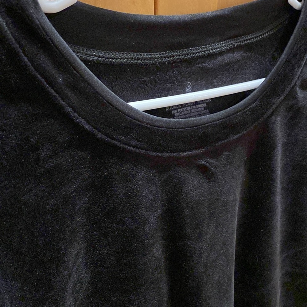 NWOT Cuddl Duds Plush Velour Long Sleeve Top XL in Black - Picture 5 of 6